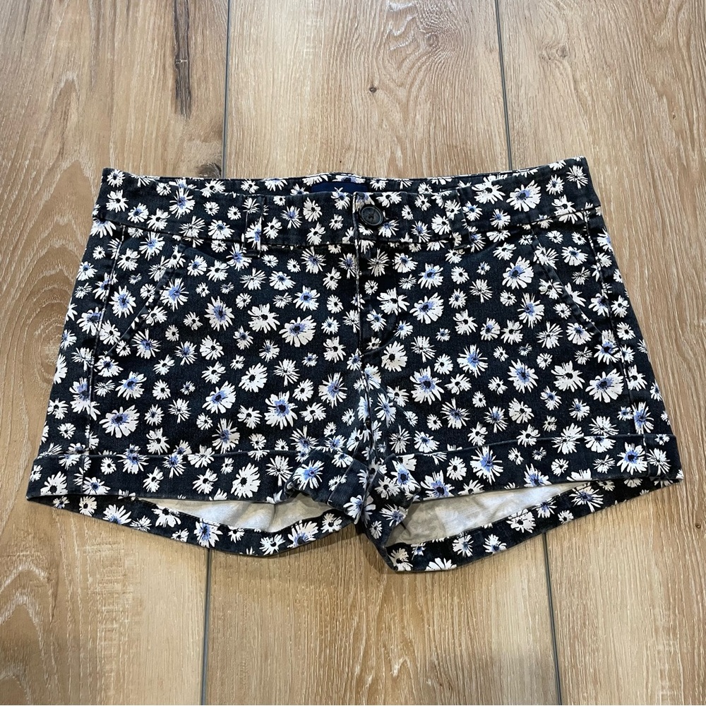 American Eagle Outfitters Floral Short